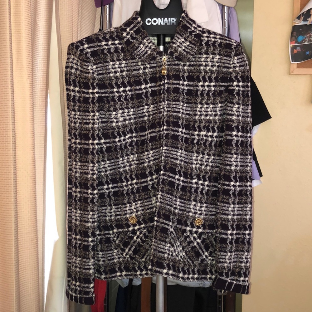 St. John collection by Marie Gray size 10